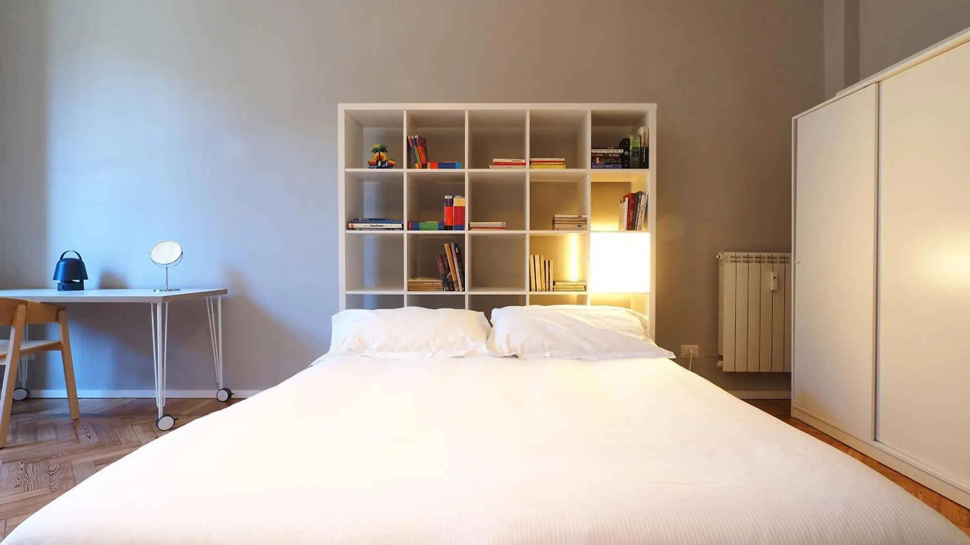 Apartment Gramsci Home Sempione District Milan